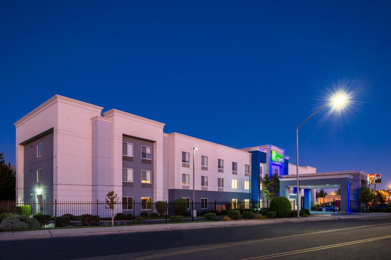 Holiday Inn Express Stockton Southeast By Ihg Екстер'єр фото