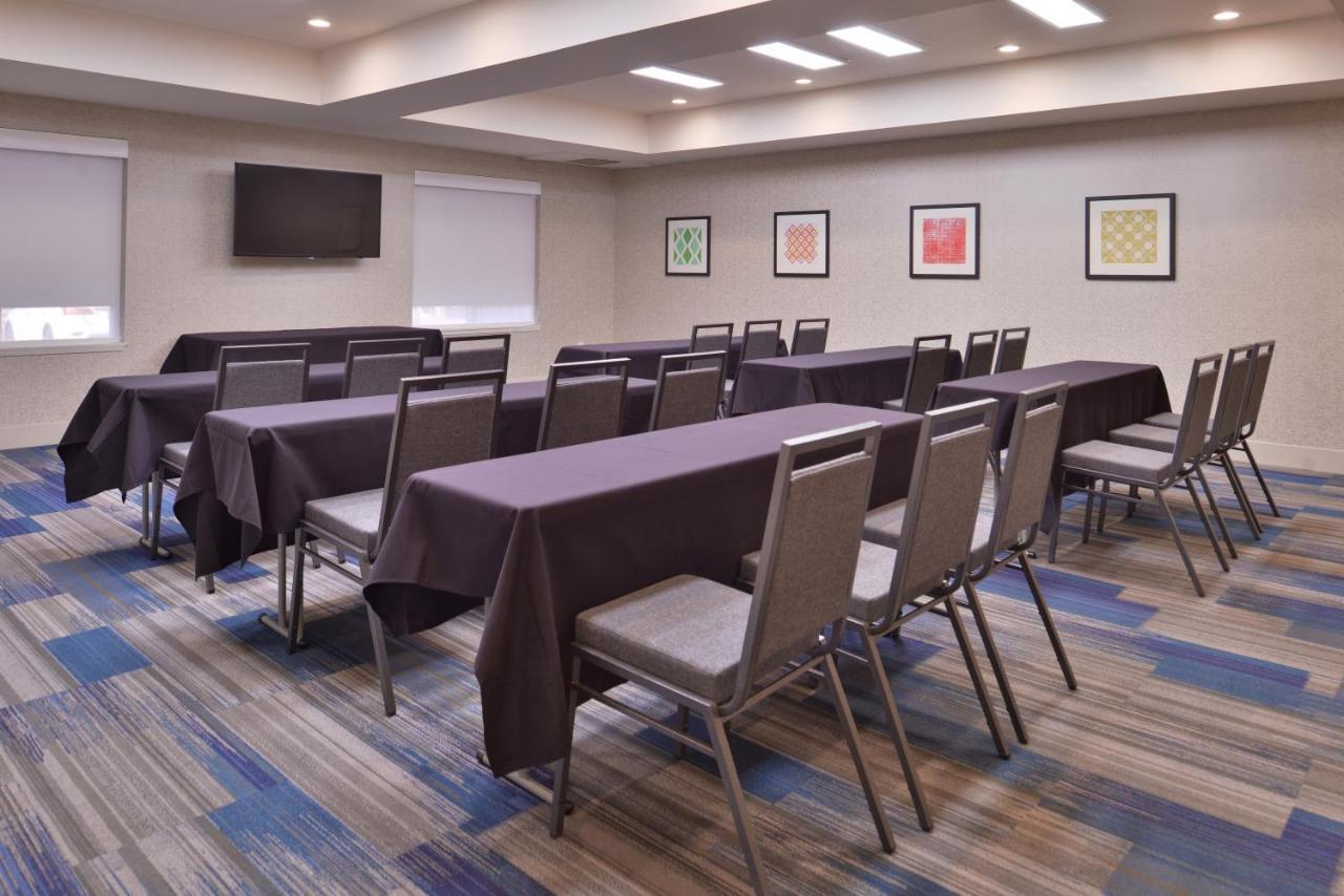 Holiday Inn Express Stockton Southeast By Ihg Екстер'єр фото